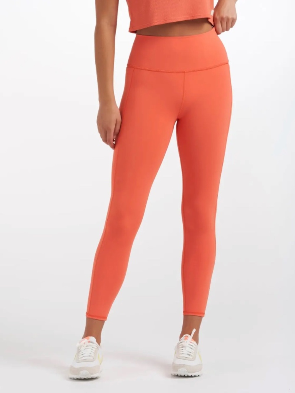 Vuori Studio Pocket Legging Women's XS Orange 7/8 Length